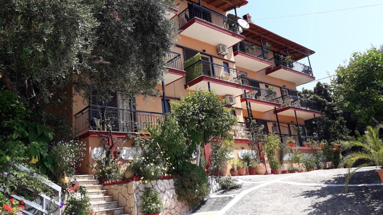 Vasiliki See View Apartments 巴尔巴蒂 外观 照片