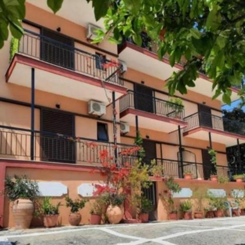 Vasiliki See View Apartments 巴尔巴蒂 外观 照片