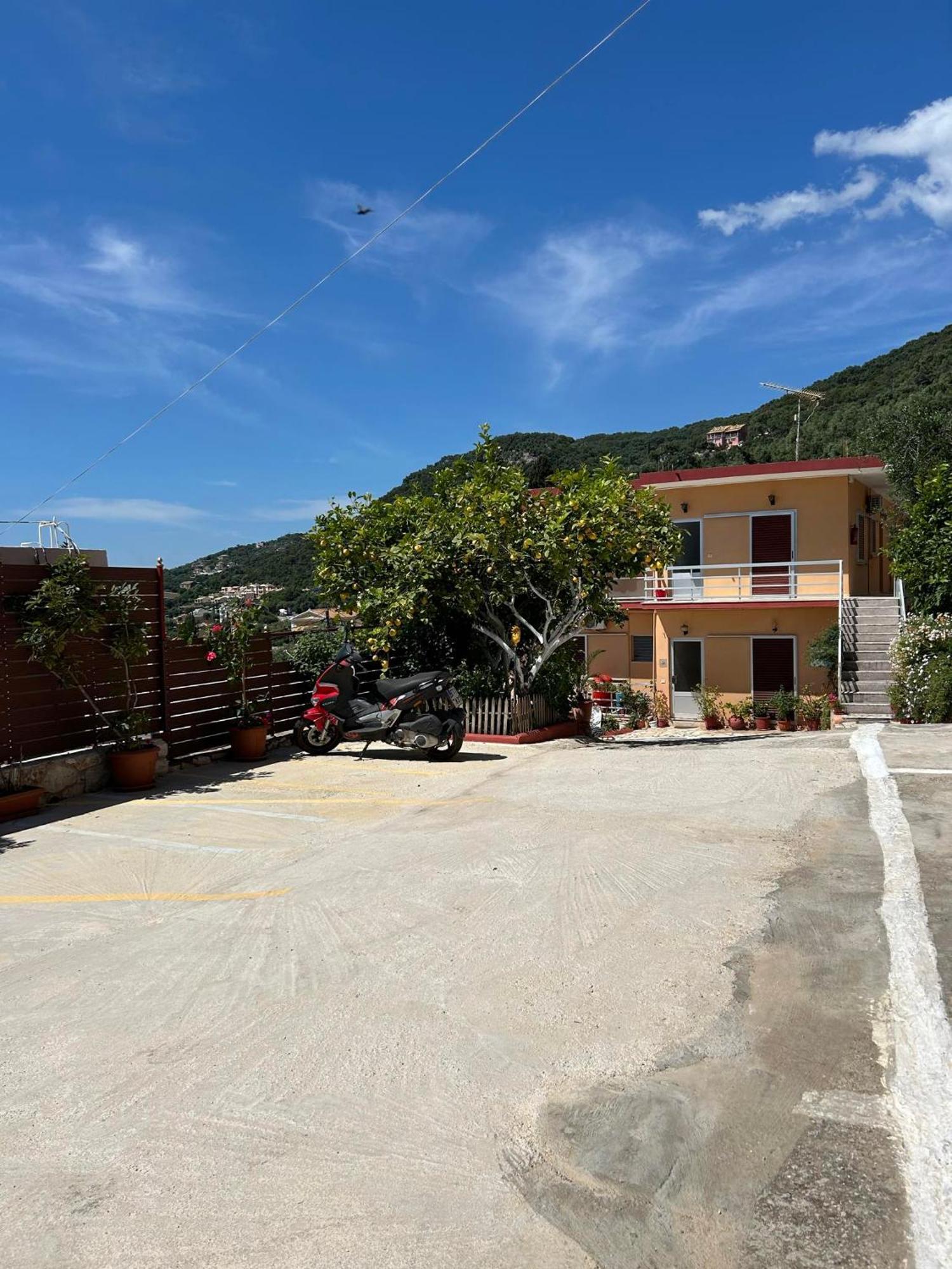 Vasiliki See View Apartments 巴尔巴蒂 外观 照片